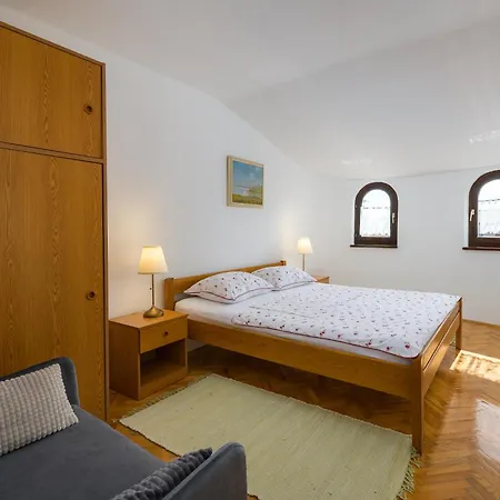 Tena * Porec